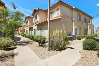 Photo #1: 6545697 Listing 