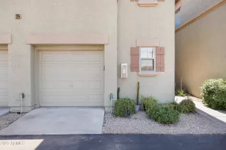 Photo #2: 6545697 Listing 