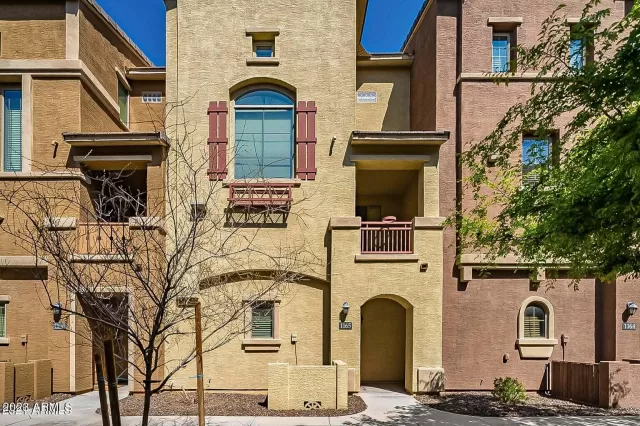 MLS: 6545888 Condo For Sale