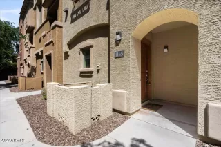 Photo #3: 6545888 Listing