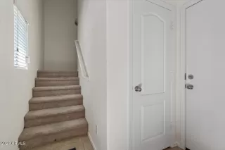 Photo #4: 6545888 Listing