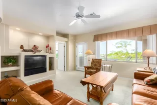 Photo #3: 6546038 Listing 