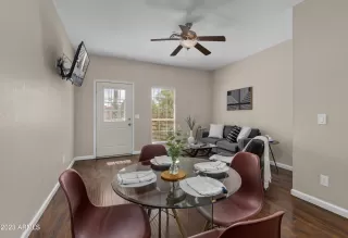 Photo #4: 6546046 Listing