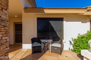 Photo #5: 6546132 Listing