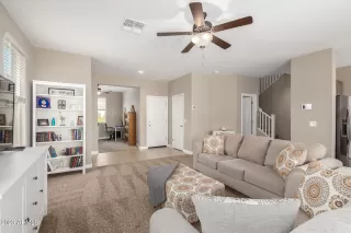 Photo #5: 6546186 Listing