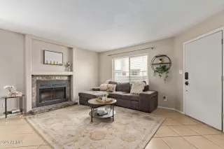 Photo #4: 6546428 Listing