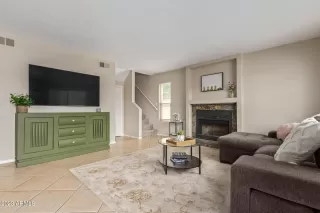 Photo #5: 6546428 Listing