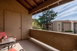 Photo #5: 6546447 Listing 