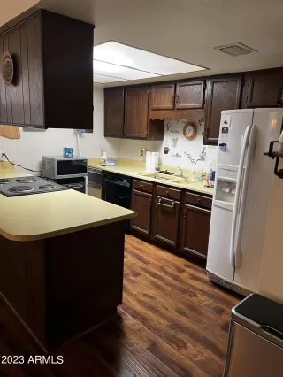 Photo #6: 6546521 Listing