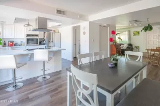 Photo #4: 6546702 Listing 