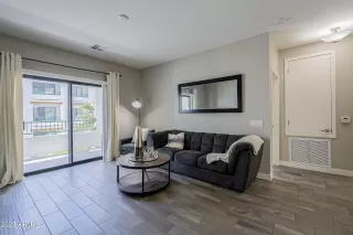Photo #4: 6546719 Listing 