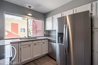 Photo #3: 6546871 Listing