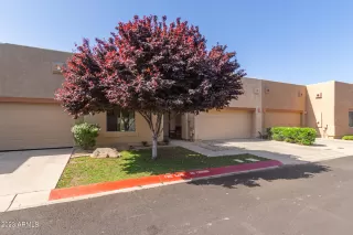 Photo #2: 6546900 Listing