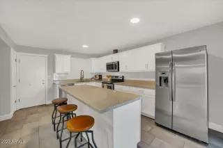 Photo #5: 6546925 Listing 