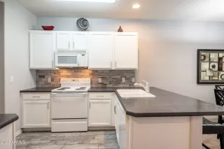 Photo #3: 6546959 Listing 