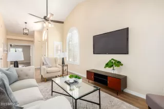 Photo #3: 6547026 Listing