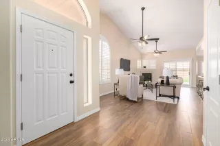 Photo #5: 6547026 Listing