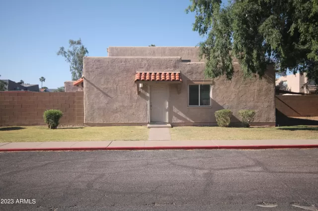 MLS: 6547117 Condo For Sale