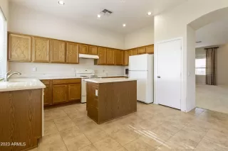 Photo #1: 6547240 Listing