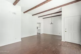 Photo #1: 6547642 Listing 