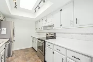 Photo #4: 6547642 Listing 