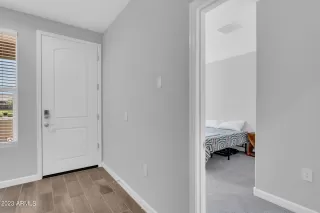 Photo #5: 6547687 Listing