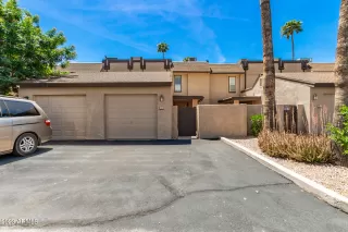 Photo #1: 6547701 Listing