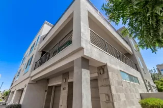 Photo #1: 6548005 Listing 