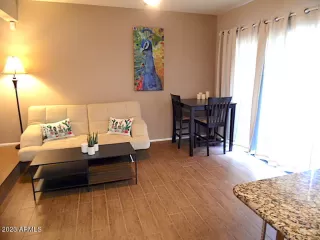 Photo #4: 6548259 Listing