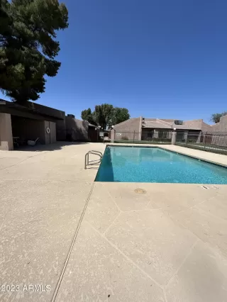 Photo #3: 6548725 Listing