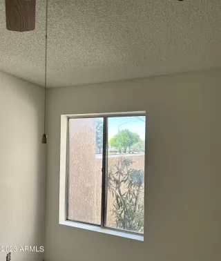 Photo #6: 6548725 Listing