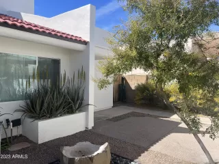 Photo #2: 6549344 Listing