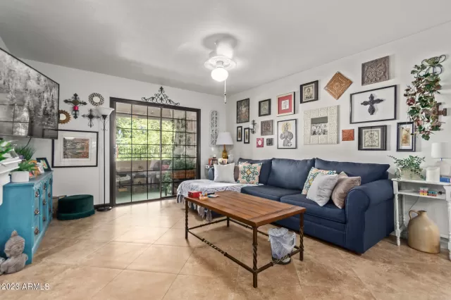 MLS: 6549444 Condo For Sale