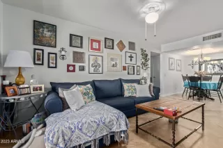 Photo #4: 6549444 Listing