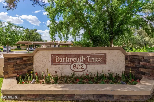 MLS: 6549573 Condo For Sale