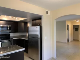 Photo #5: 6549740 Listing 