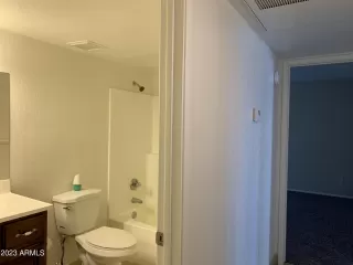 Photo #6: 6549740 Listing 