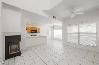 Photo #3: 6549923 Listing