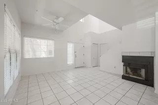 Photo #6: 6549923 Listing