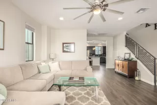 Photo #5: 6550071 Listing 