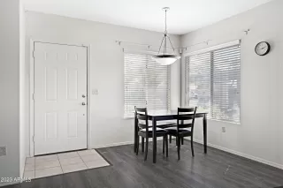 Photo #5: 6550317 Listing