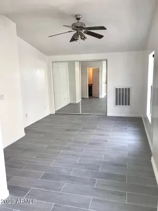 Photo #4: 6550407 Listing