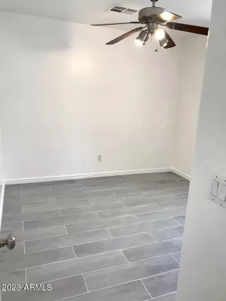 Photo #5: 6550407 Listing