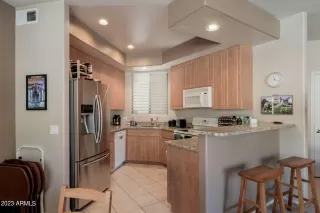 Photo #5: 6550526 Listing