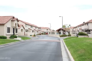 Photo #6: 6550770 Listing