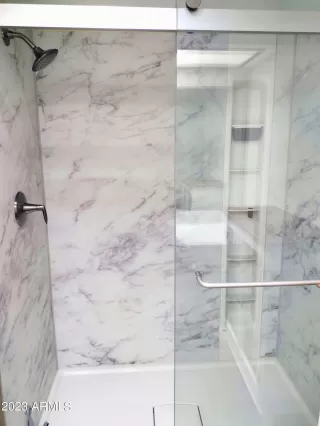 Photo #5: 6550783 Listing