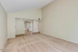 Photo #6: 6550783 Listing