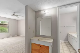 Photo #6: 6550847 Listing