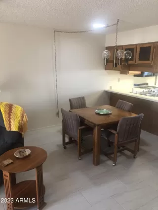 Photo #6: 6550945 Listing