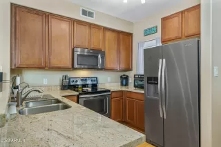 Photo #5: 6551012 Listing